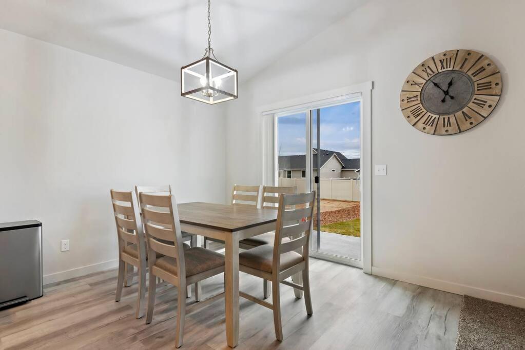 Beautiful Brand New Kuna Home! Kültér fotó